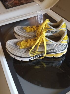 Saucony Yellow & White Running Sneakers